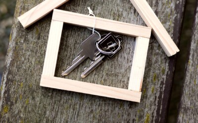 Navigeren door de Woningmarkt van Amsterdam: De Rol van Verhuurmakelaars