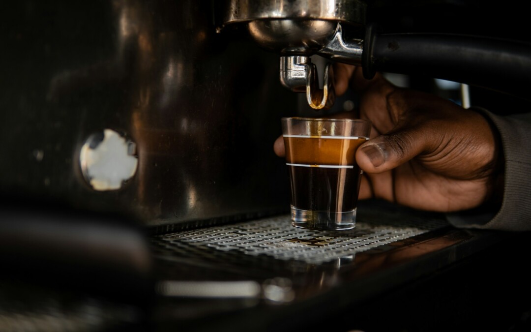 De voordelen van een barista huren voor jouw evenement